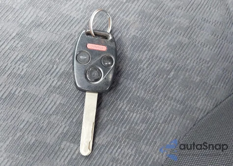 2005 Honda Cr-V Lx from USA, damaged, VIN JHLRD68525C013405